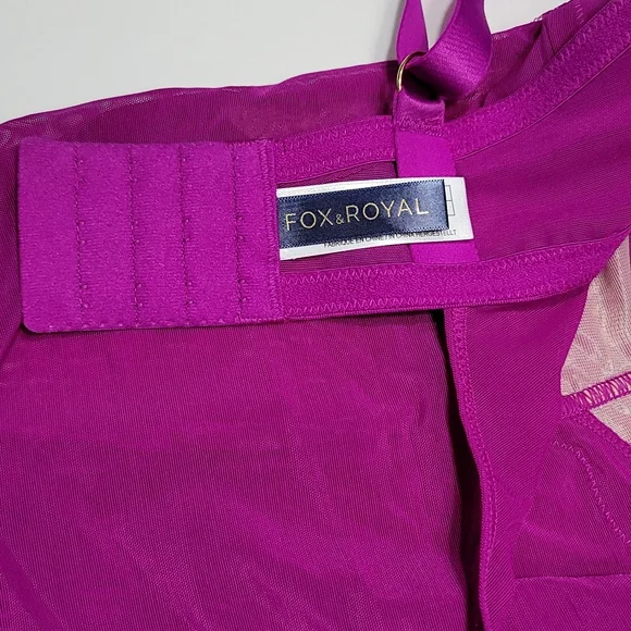 Delores Underwire Thong Bodysuit / Teddy Lingerie - Picture 9 of 16